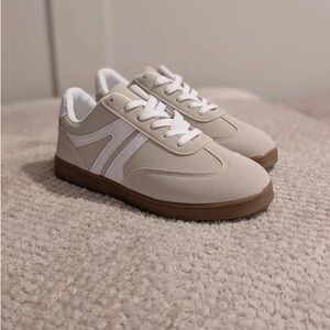 ASOS Cream and White Sneakers